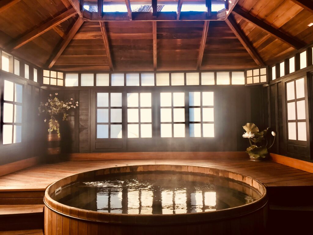 Jacuzzi Prices | Steam Room vs Sauna
